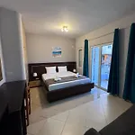 Prishtina ホテル 3*