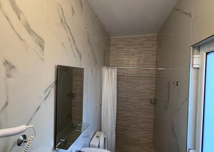 Otel Prishtina Saranda