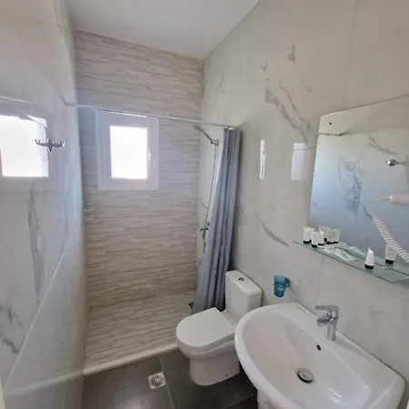 Prishtina ホテル 3*