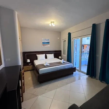 Prishtina ホテル 3*