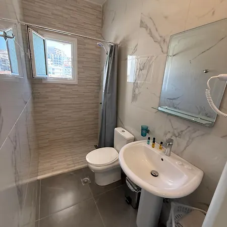 Prishtina Σαράντα